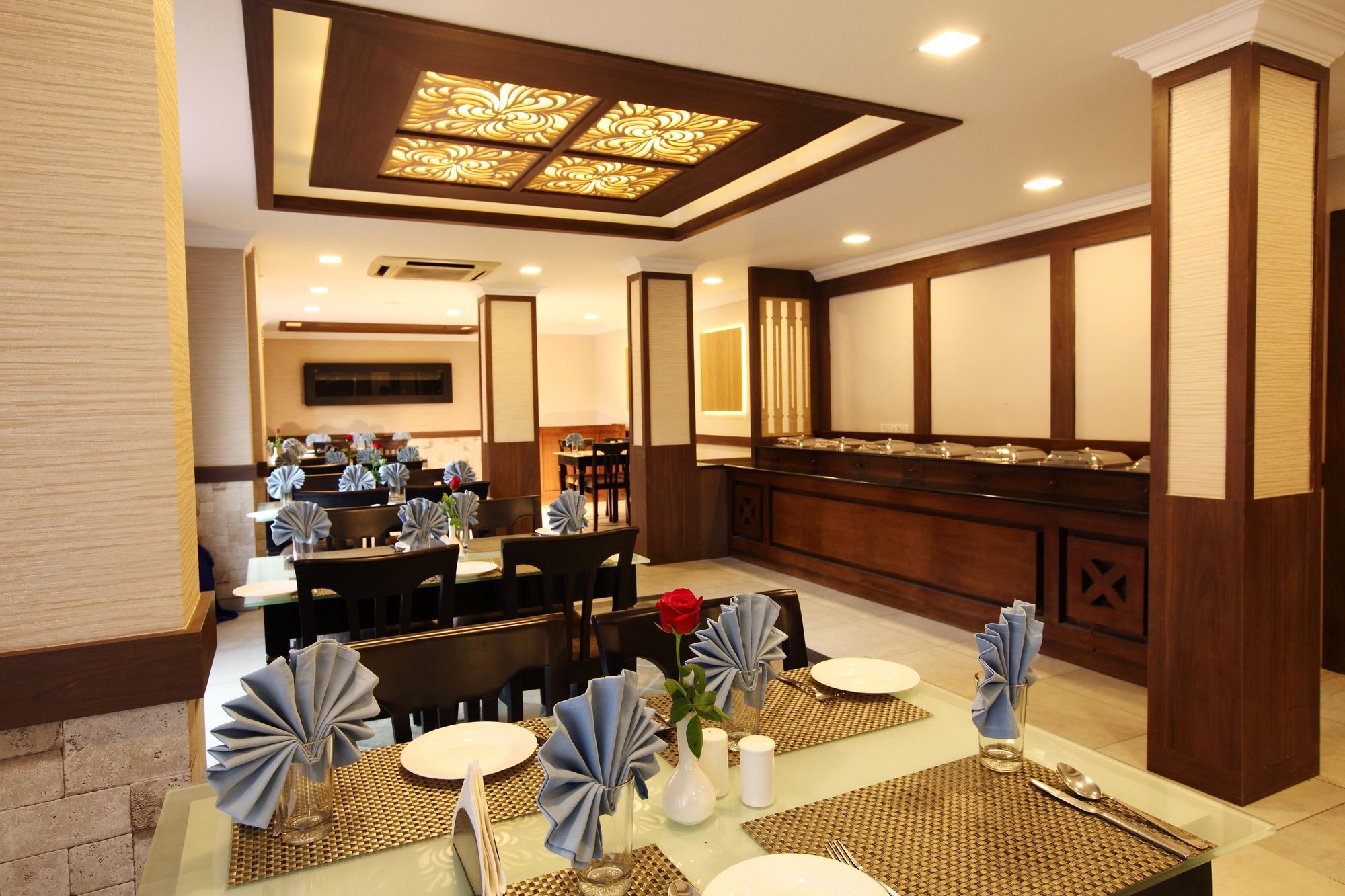 Prayana Hotels Kochi Exterior foto
